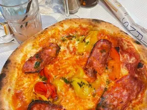 LES ITALIENS