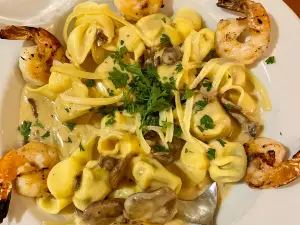 Delvino's Grill & Pasta House