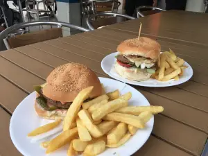 Island Time Cafe