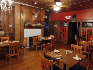 The Stone House Restaurant and Country Inn
