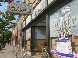 Unique Cafe