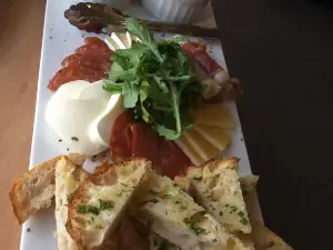 Paesano Pizza & Pasta
