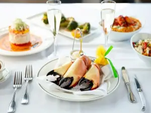 Truluck's Ocean's Finest Seafood and Crab
