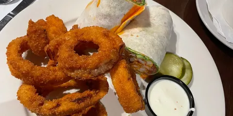 Mahwah Bar & Grill
