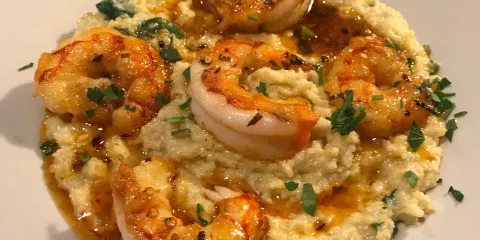 Sola Bistro & Wine Bar