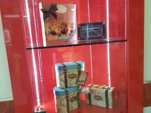 BIS BAR
