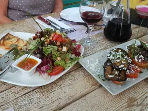 Raftis wine-restaurant