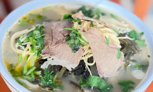 三兄弟牛肉汤(伊水路店)