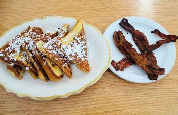 Kosta's Kitchen in Asheville