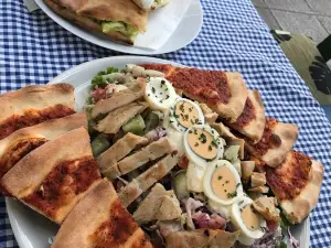 caffe bar Nide Veze