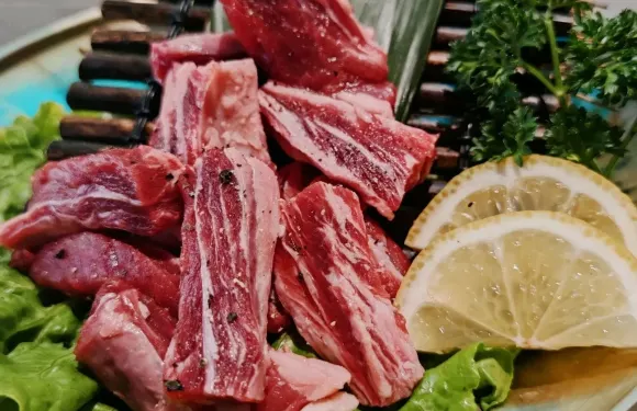 黑阿牛品質烤肉·LETA