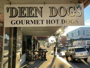 'Deen Dogs
