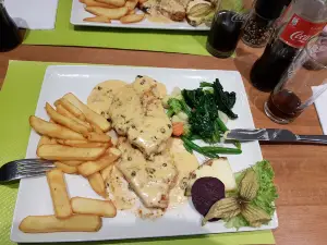 Fish & Steak House