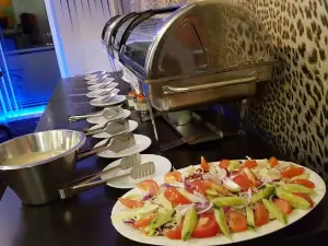 Ruchee Restaurant settle