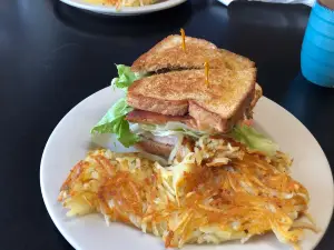 Vicki's Diner