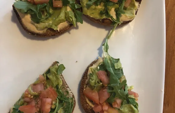 The Nosh of Beverly Hills