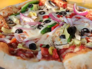 Stoned Pizza Kitchen