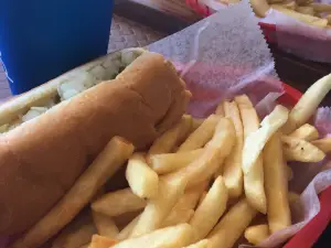Arnie's Dog House