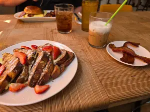 Happystance Dinette