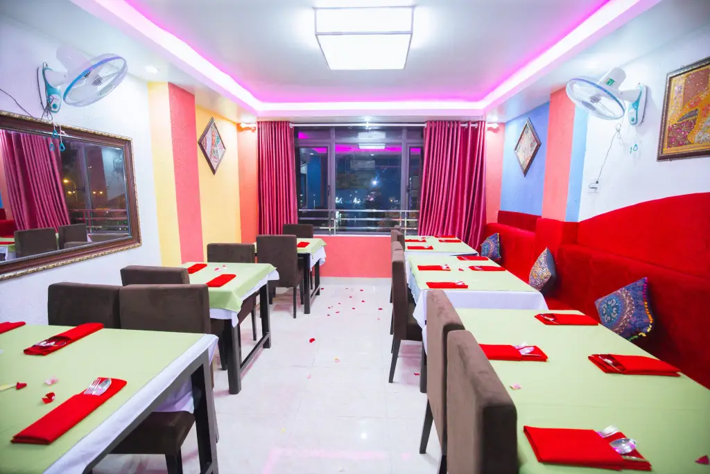 Ganesh Indian Restaurant Cat Ba