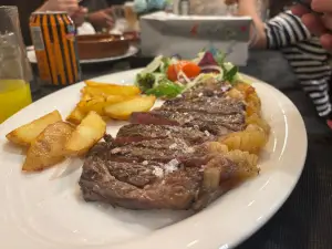Pizzeria Django