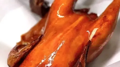 原木碳缸烧烤(团圆之家店) in ไป๋ซาน
