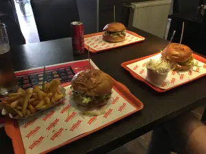 Bitang Joe Burger Bar