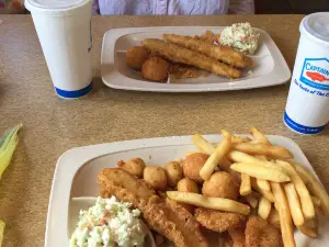 Captain D's