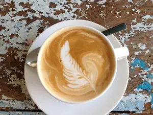 Kinyei Cafe