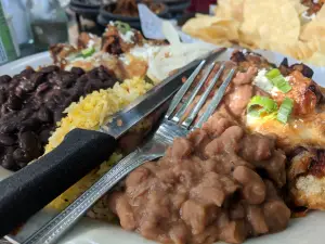 El Rey Burrito Lounge