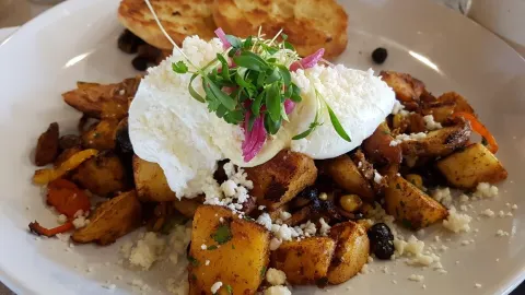 Bistro 76 Cafe & Catering in Edmonds