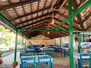 Tsiribis Restaurant