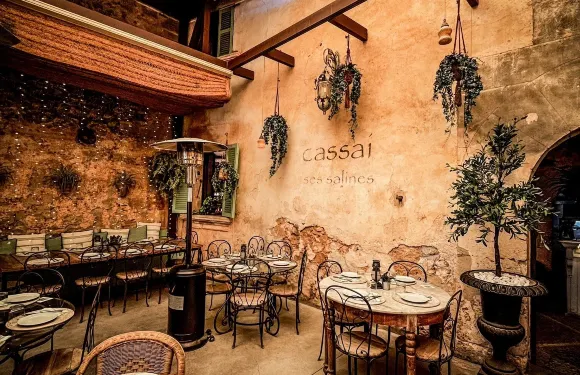 Cassai Gran Cafe And Restaurant