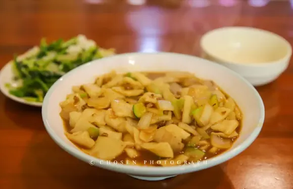 葆林牛肉炒麵片店