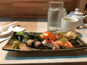 Cafe Sushi