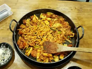 Mr. Dakgalbi