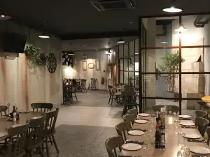 Taninu Bistro