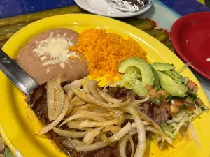 El Sol Azteca Mexican Restaurant
