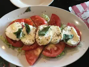 Bella Capri Restaurant & Grill