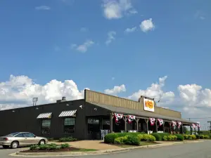Cracker Barrel Old Country Store