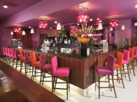 Horizon Restaurant & Quench Bar  at  Ashford International Hotel