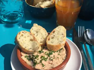Le Cafe des Champs Libres
