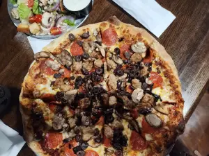 Rotolo's Pizzeria