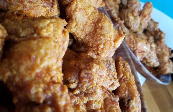Hooters