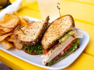 Bongo’s Beach Bar and Grill