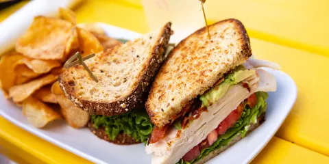 Bongo’s Beach Bar and Grill