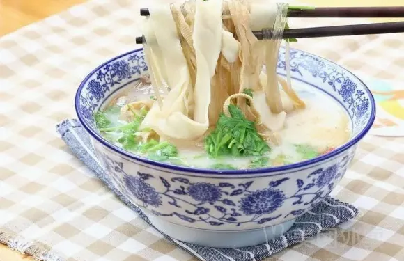 中國四千年喇家拉麵（福星苑店）