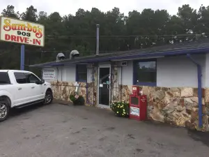 903 Drive In