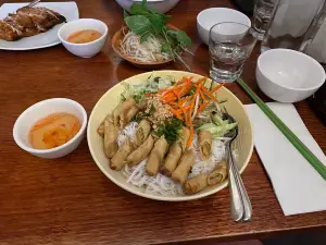 Tre Viet Restaurant