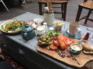 Rising Cafe
